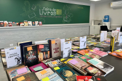 Feira do Livro Curso Positivo